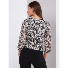 Abstract Print 3/4 Sleeve Crossover Top